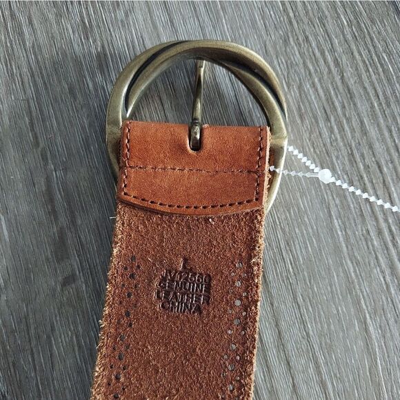 NEW Brown Woven Braided Perforated Leather Belt Stud Detail Size Large - Picture 4 of 7